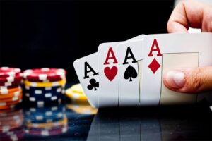 Chơi lốc 3 đôi thông có chặn được 2 không? Bật mí qua cách đánh lốc